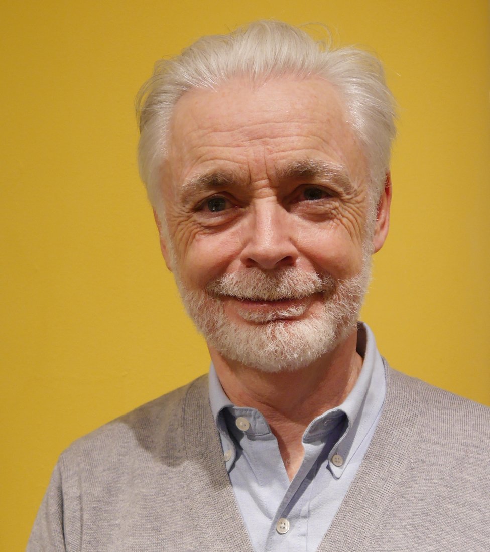 Eoin Colfer, author of Artemis Fowl, who announced the animated series at New York Comic Con