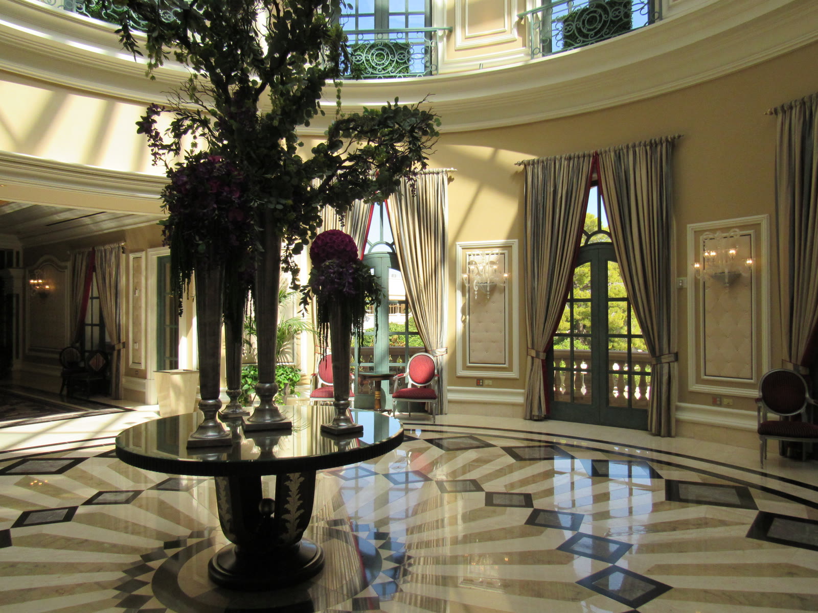 The Bellagio in daylight, the resort area returned to normal traffic after the disturbance