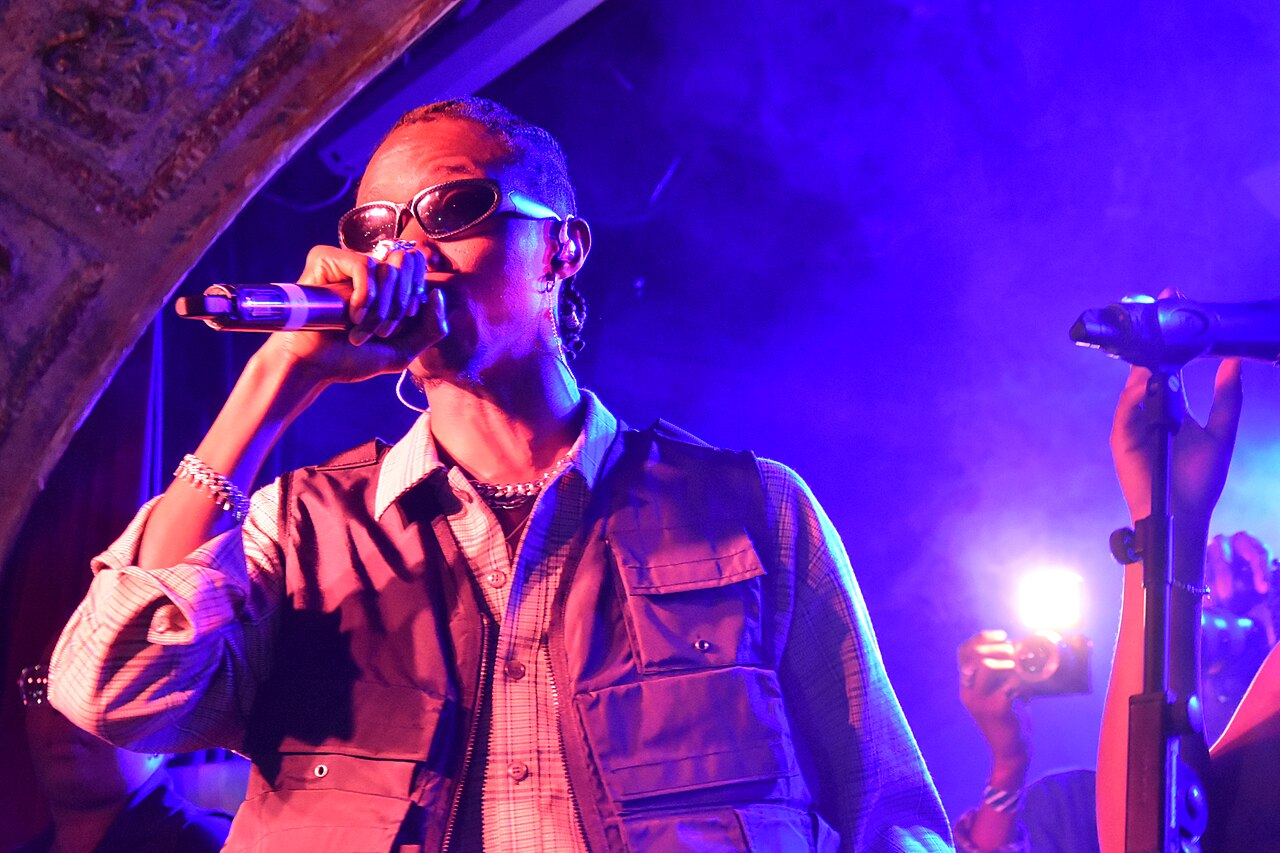 Blaqbonez performing live in London
