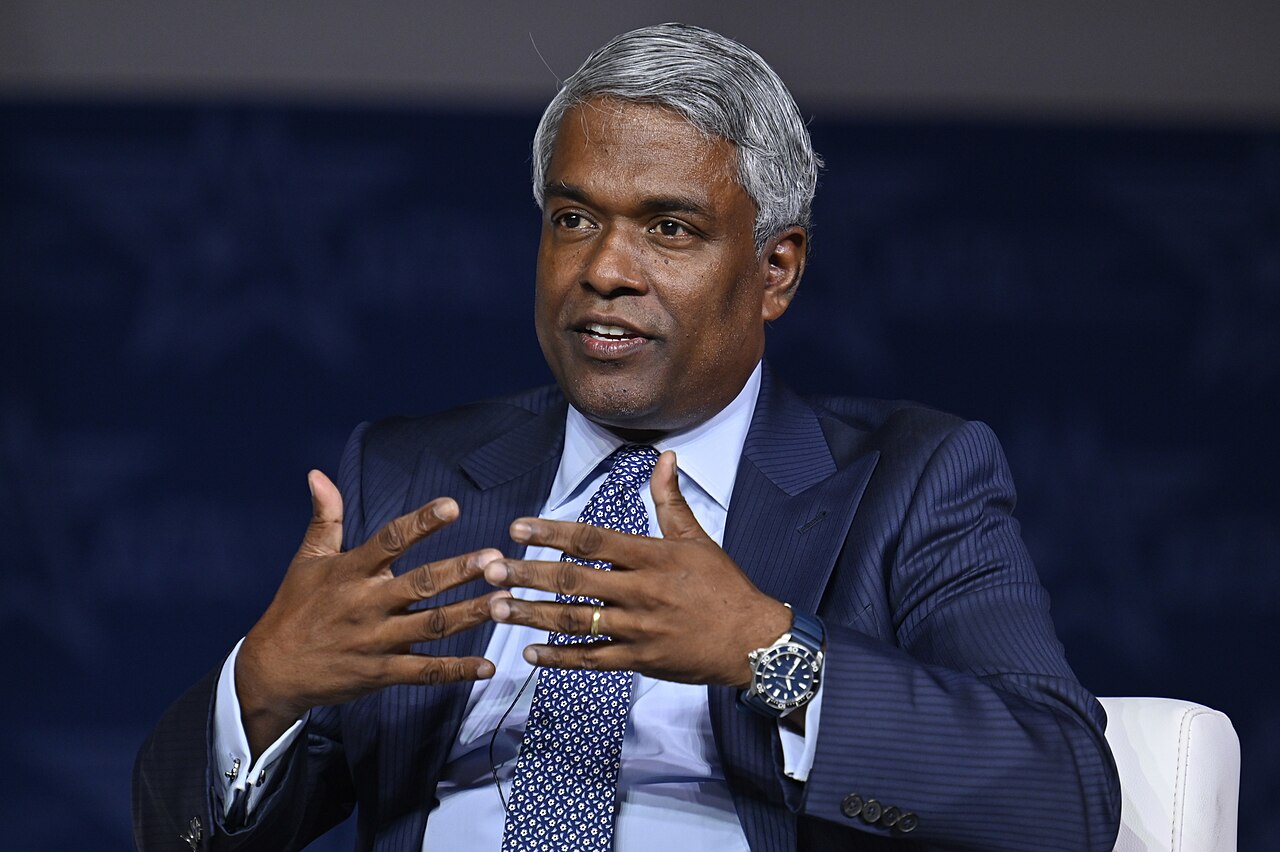 Google Cloud CEO Thomas Kurian speaking on stage