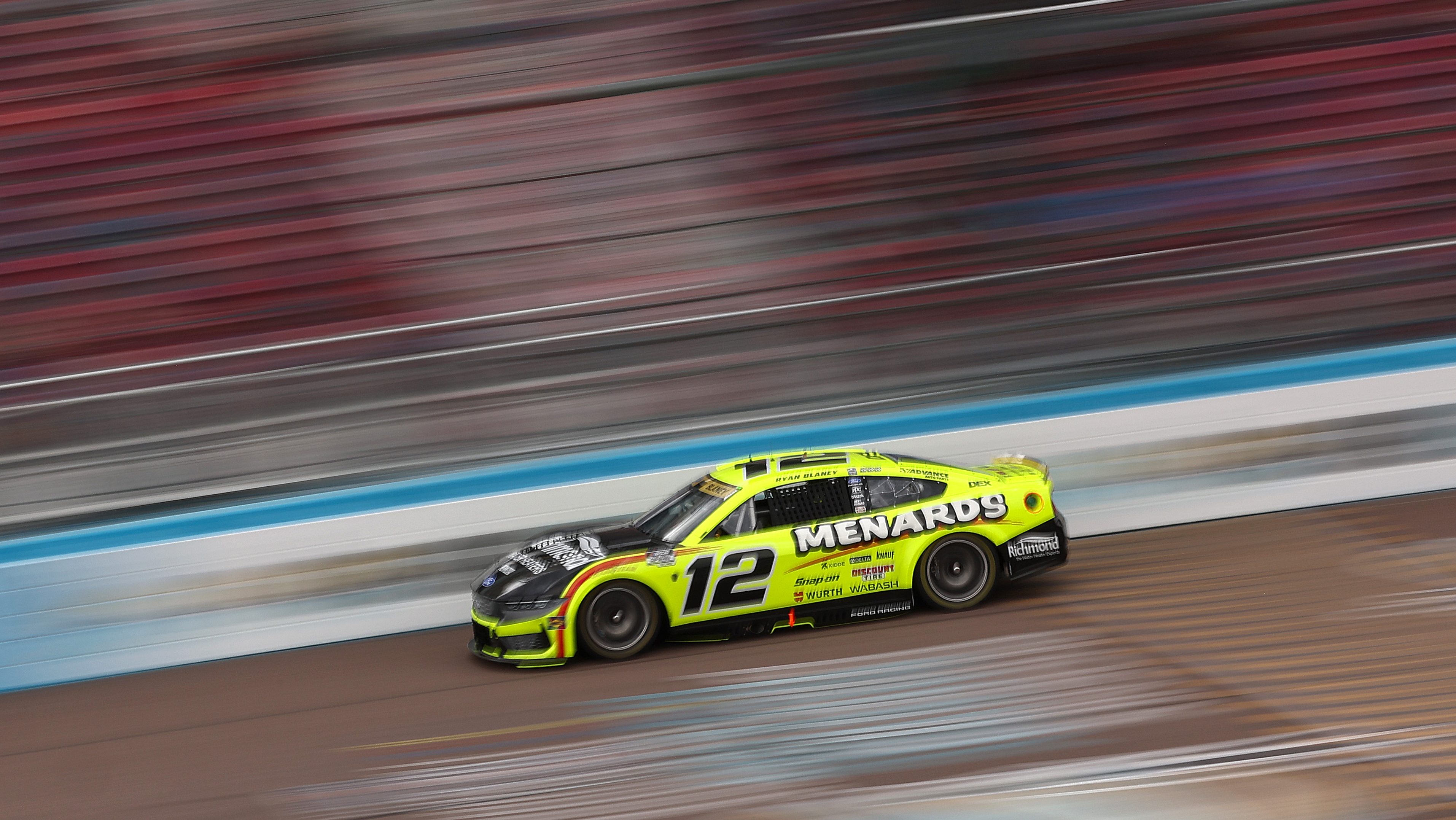 Ryan Blaney drives during practice for the Freeway Insurance 500 at Phoenix Raceway