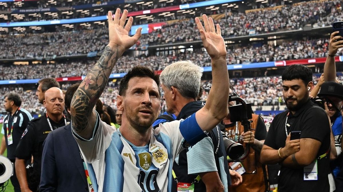 Lionel Messi waves to fans after an Argentina match at the 2026 World Cup