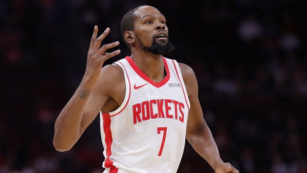 Kevin Durant in a Houston Rockets uniform during the preseason