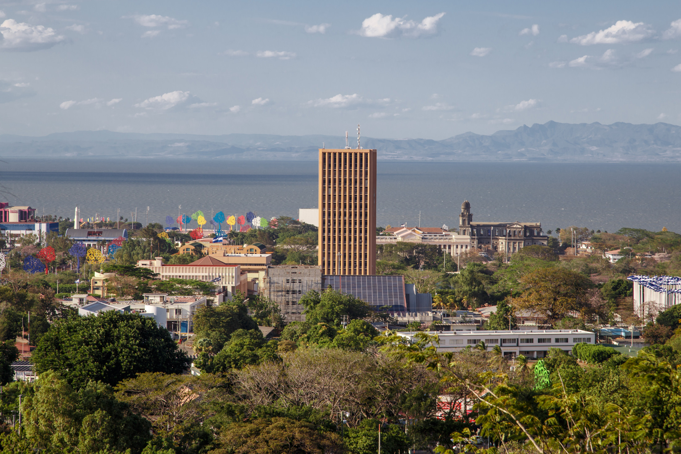 Managua, Nicaragua, with Lake Xolotlan and the Momotombo volcano beyond, in daylight