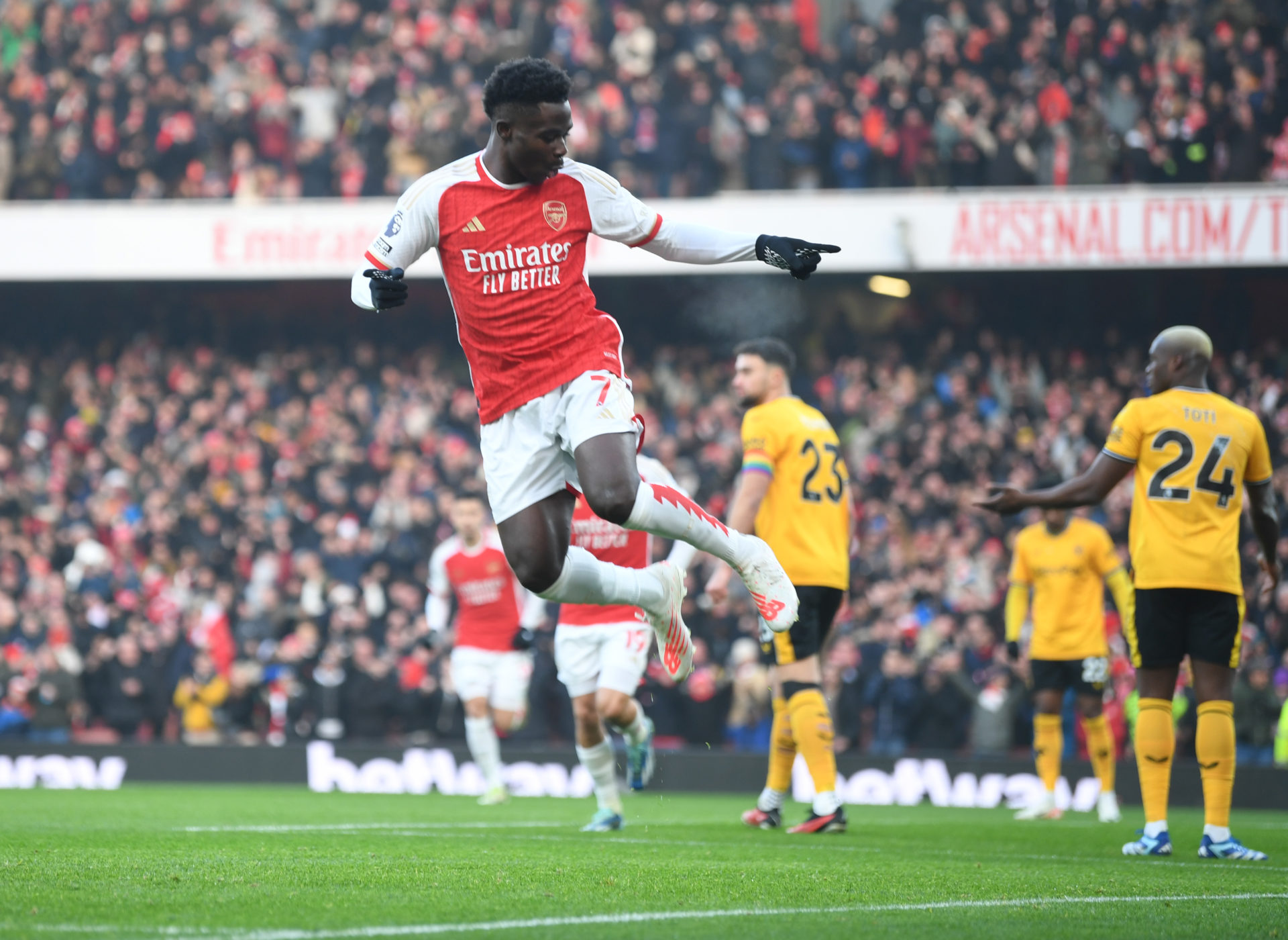Bukayo Saka celebrates for Arsenal at the Emirates