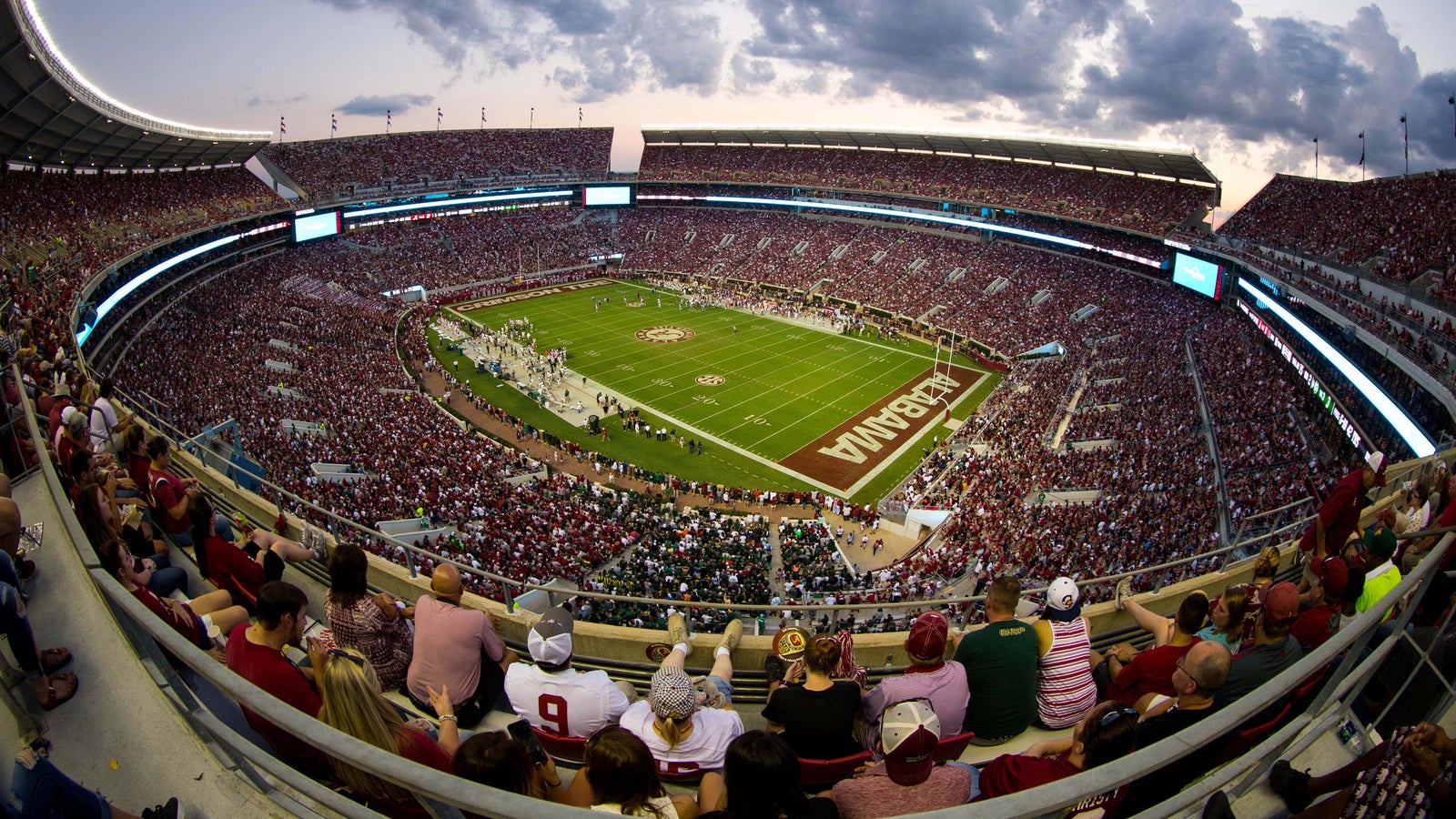 Alabama Crimson Tide football in action