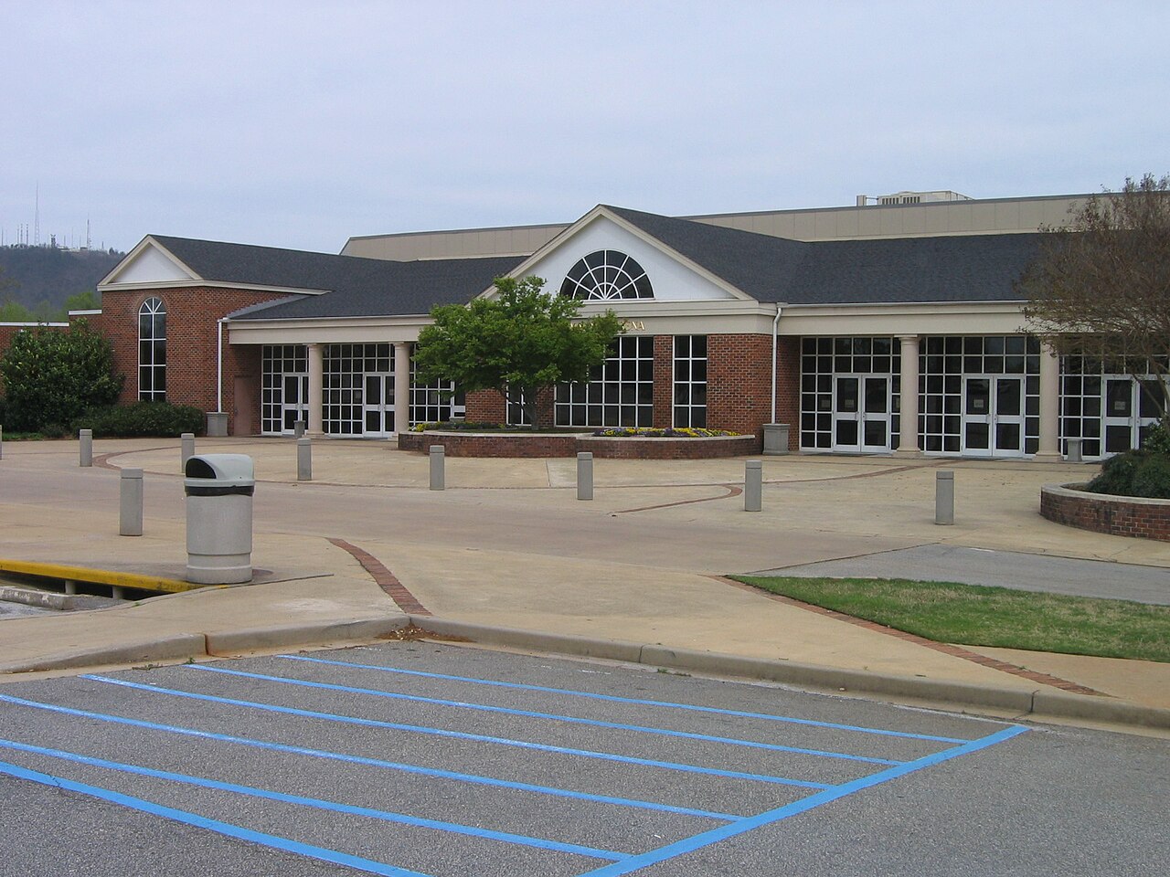 Furman Paladins basketball arena