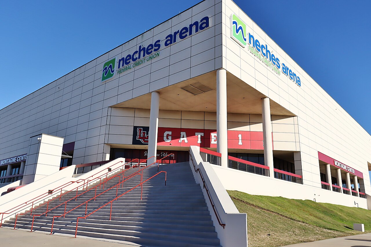Lamar Cardinals basketball arena