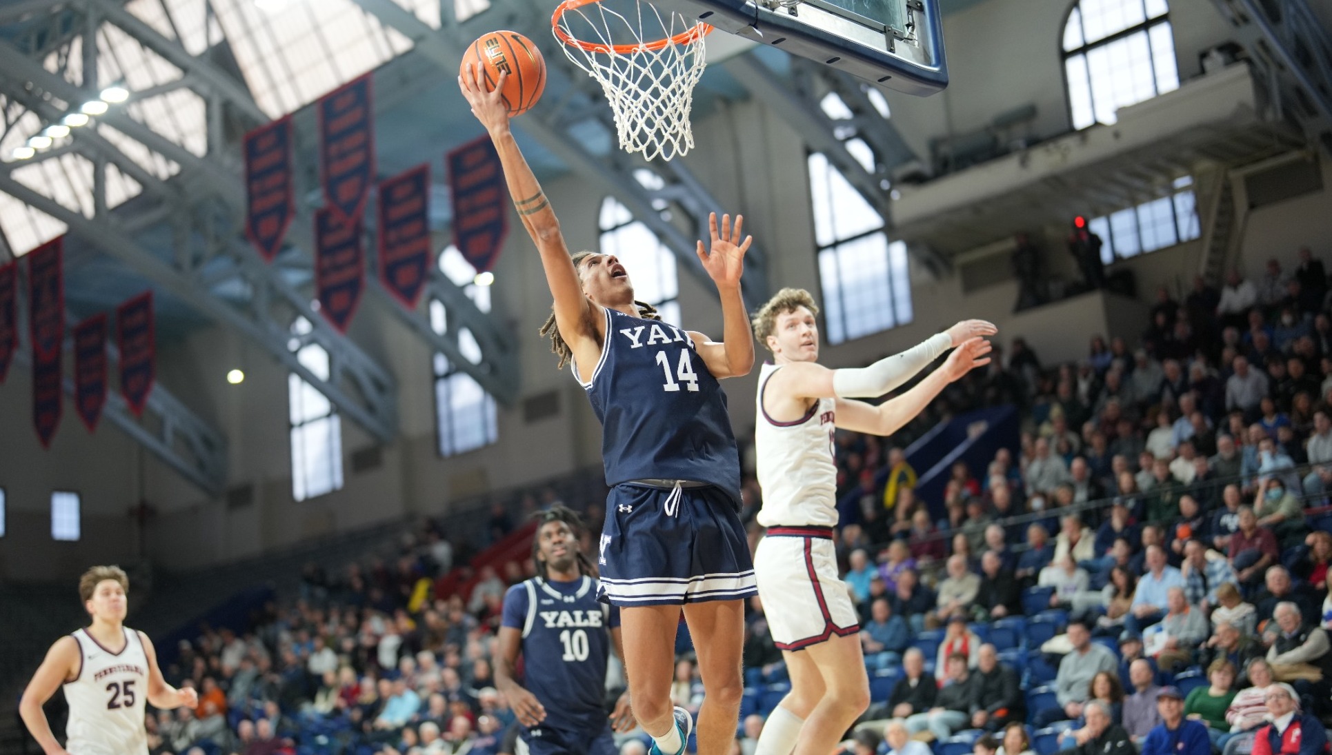 Yale Bulldogs in action against Penn