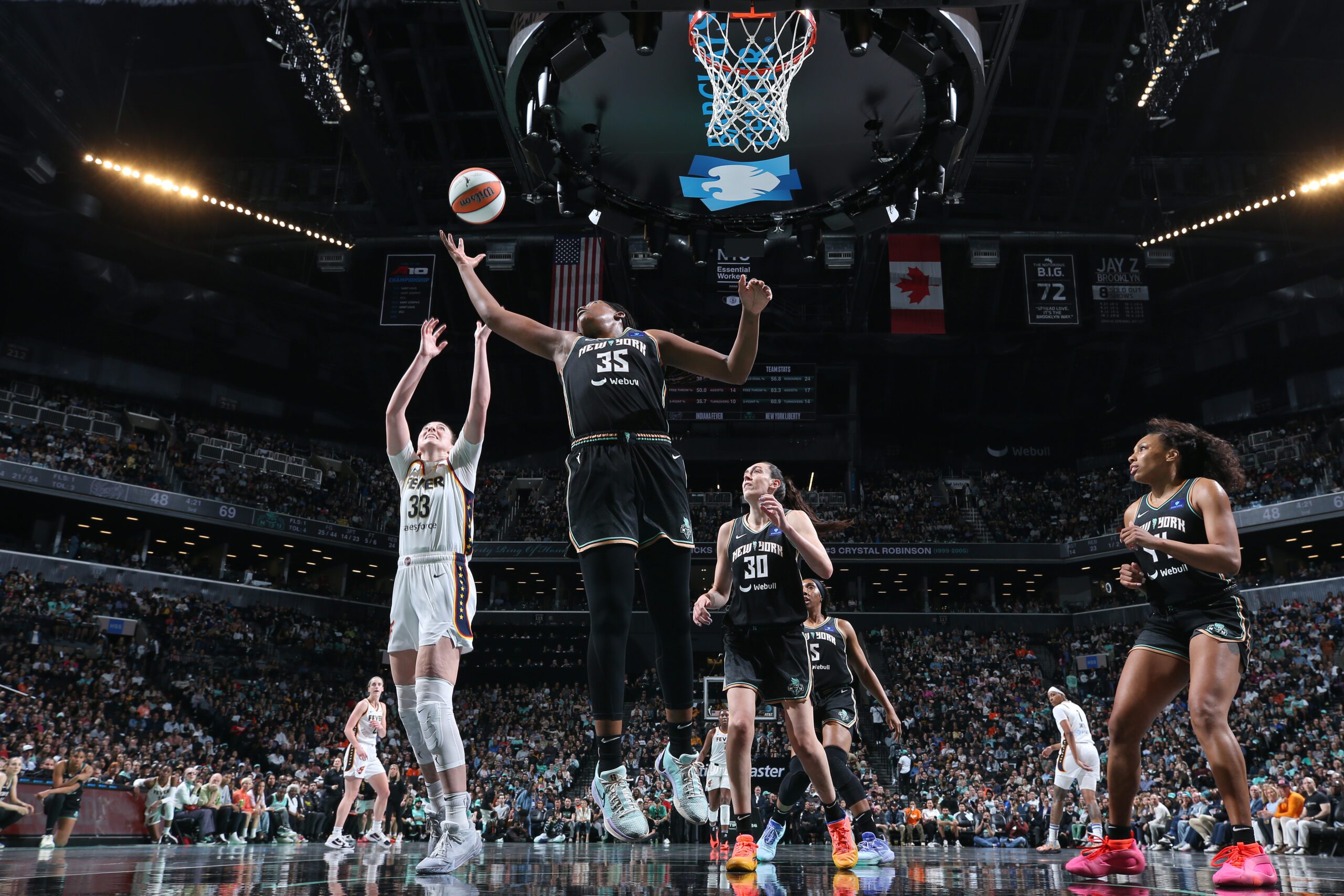 WNBA game action during the league's record-breaking 30th season