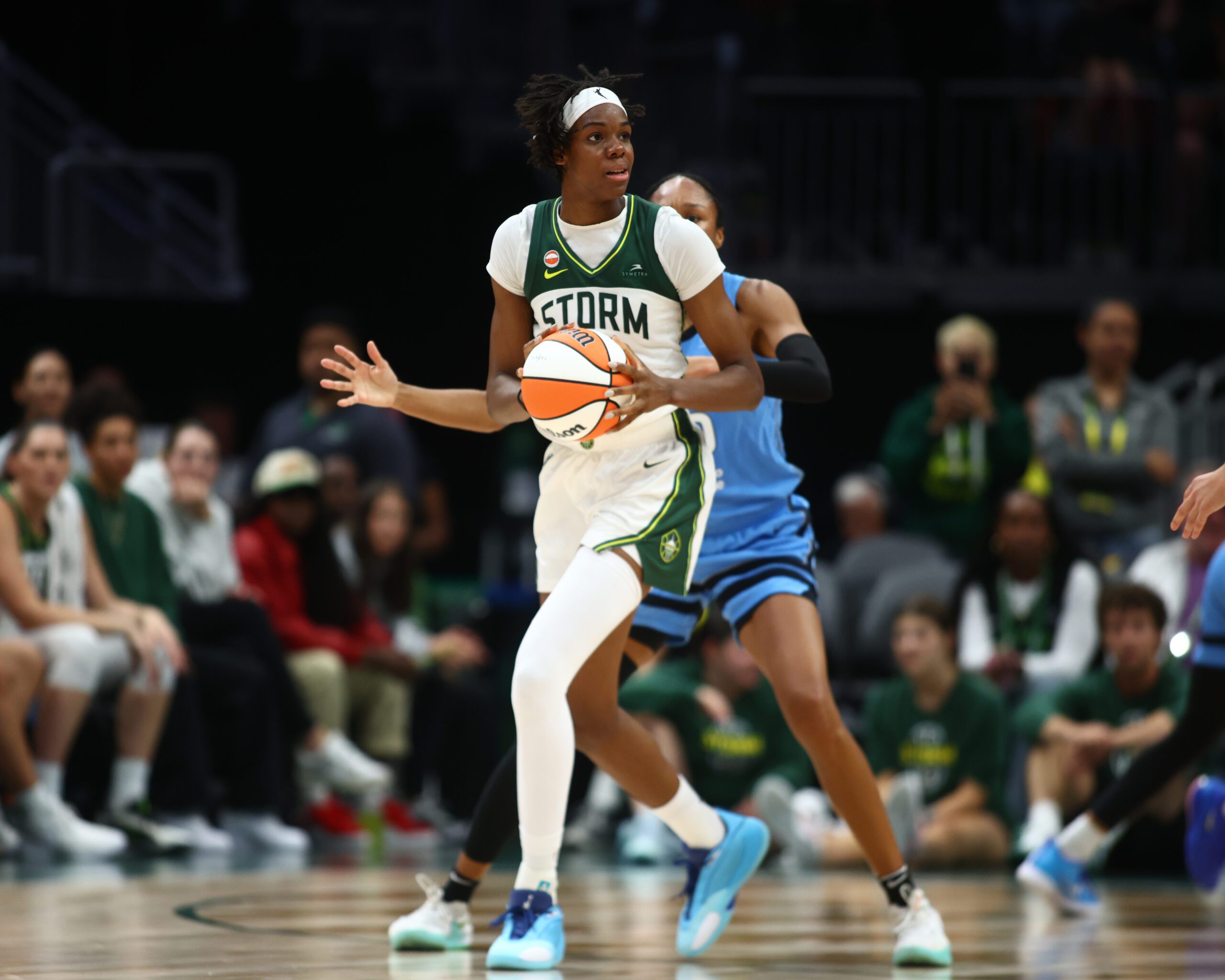 Dominique Malonga dominating for the Seattle Storm during the 2026 WNBA season